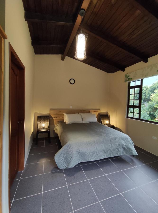 "Casa Verde" En Banos De Agua Santa Con Vista Al Volcan Tungurahua Esterno foto